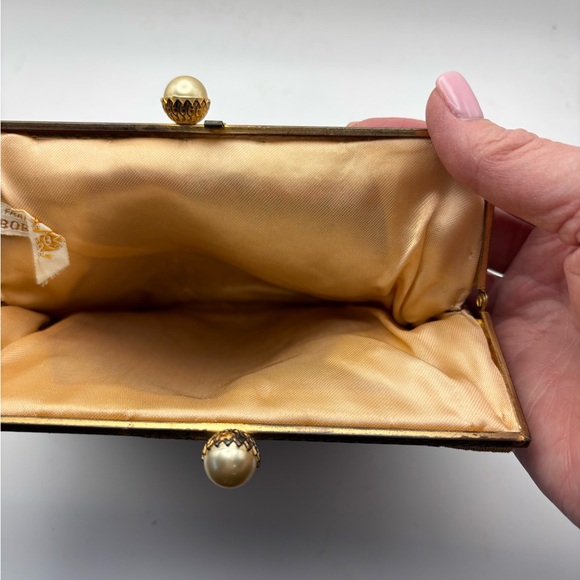 Walborg Floral Tapestry Clutch with Chain - Picture 3 of 8